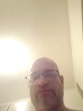 Curious9884 online show from March 2026 10:52:02 AM