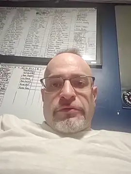 Curious9884 online show from February 2026 08:14:01 AM