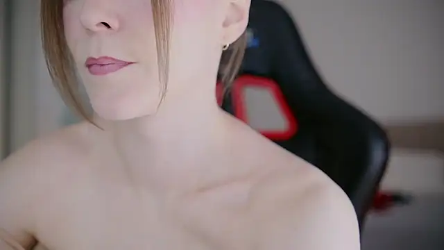 WowHelloAlice online show from February 2026 06:43:01 AM