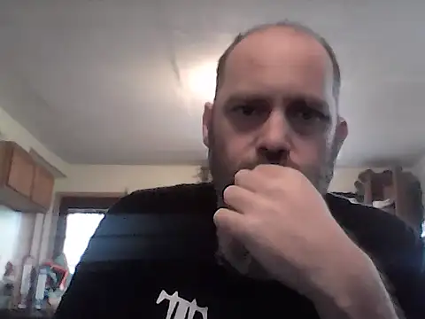 crazyheratic8 online show from February 2026 10:31:02 PM