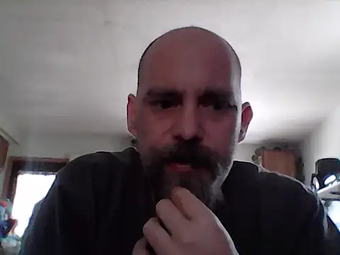 crazyheratic8 online show from February 2026 04:17:02 PM