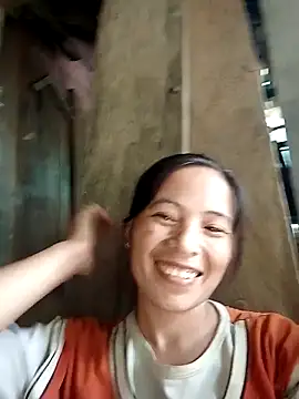 Snapshot of -Lauren- chatting on October 2025 05:19:01 AM -Lauren- online show from October 2025 05:19:01 AM