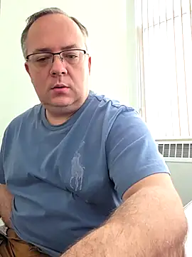 Snapshot of Iceman69696 chatting on May 2026 02:00:02 PM Iceman69696 online show from May 2026 02:00:02 PM