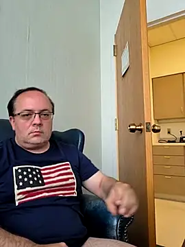 Snapshot of Iceman69696 chatting on June 2026 05:41:02 PM Iceman69696 online show from June 2026 05:41:02 PM