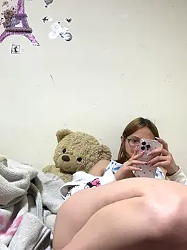 imariahot online show from October 2025 01:17:02 AM