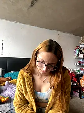imariahot online show from October 2025 02:03:02 PM