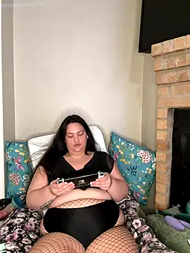 BrattyKrystal online show from October 2025 06:20:02 PM