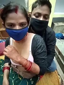 Neelam-baby1 online show from October 2025 04:40:02 PM