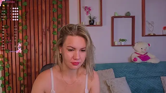 AriaEven online show from July 2026 03:04:01 AM