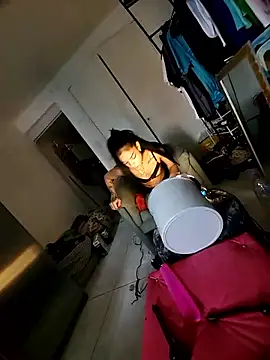 Snapshot of thaliacangri chatting on December 2025 03:33:01 PM thaliacangri online show from December 2025 03:33:01 PM