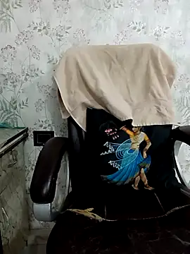 Kitty 18teen online show from December 2025 03:40:02 PM