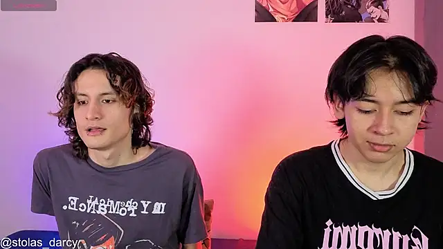 Snapshot of Darcy_and_Stolas chatting on July 2026 02:40:01 AM Darcy and Stolas online show from July 2026 02:40:01 AM