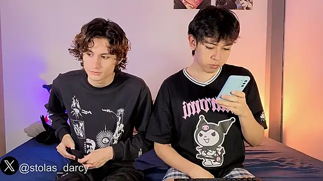 Darcy and Stolas online show from April 2026 12:22:02 AM