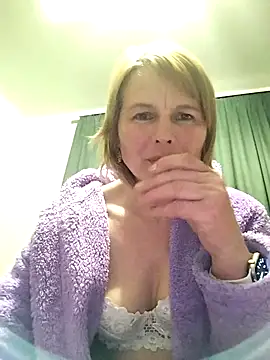 Masha412111 online show from April 2026 08:59:02 PM