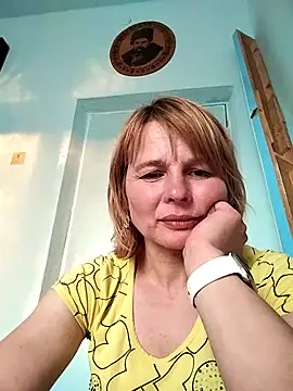 Snapshot of Masha412111 chatting on May 2026 05:16:02 PM Masha412111 online show from May 2026 05:16:02 PM