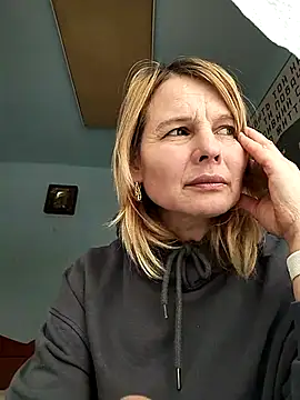 Masha412111 online show from February 2026 10:38:02 AM