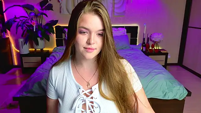 EmilyWhispers online show from July 2026 07:58:01 PM