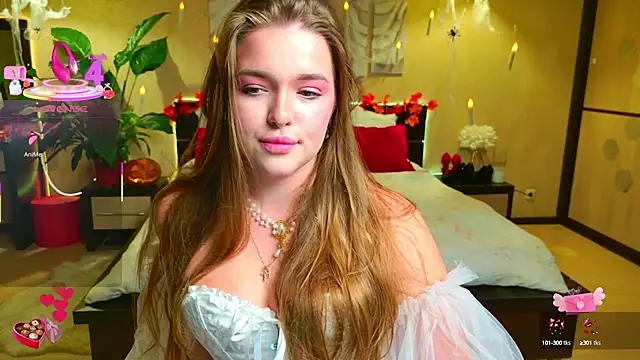 Snapshot of EmilyWhispers chatting on October 2025 07:44:02 PM EmilyWhispers online show from October 2025 07:44:02 PM
