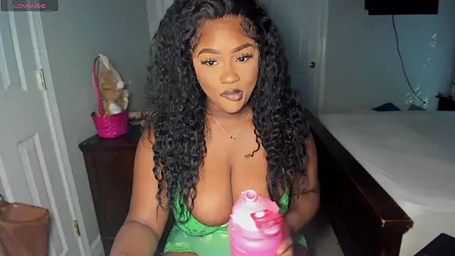 supanovaaa online show from April 2026 09:43:02 PM