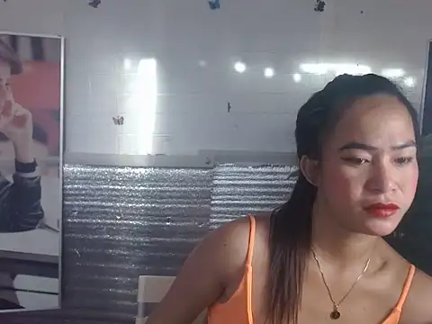 miss katty28 online show from October 2025 10:23:01 PM