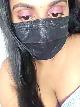 Dheronika sweetie online show from November 2025 05:05:01 PM