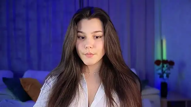 EmilyRichardss online show from October 2025 06:15:01 AM