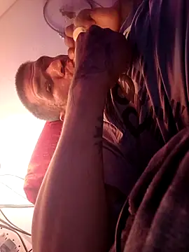 JNTre online show from February 2026 04:13:02 AM