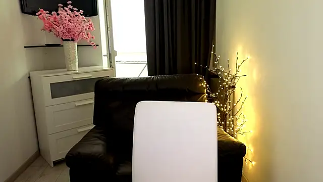 GoldenRose  online show from March 2026 02:11:03 PM