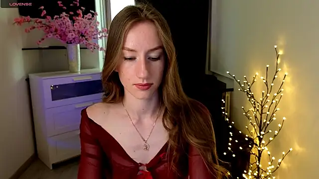 GoldenRose  online show from May 2026 12:09:01 PM