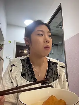 chibaoao66 online show from October 2025 12:44:01 AM