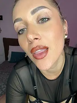 Malasantababy online show from April 2026 08:57:01 PM