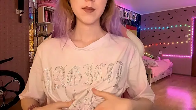 Jerrieberry online show from February 2026 01:44:02 PM