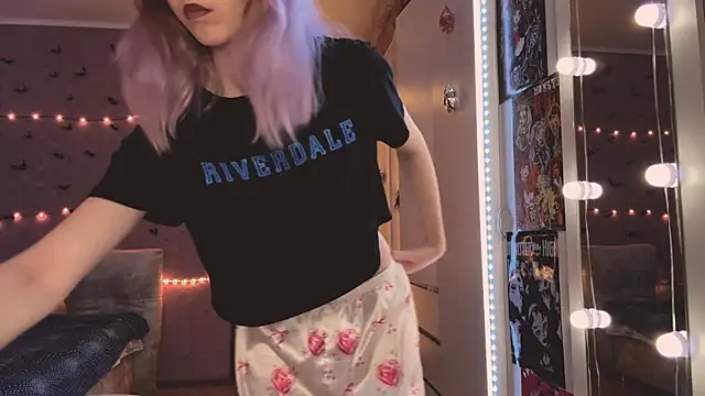 Jerrieberry online show from March 2026 12:19:02 PM