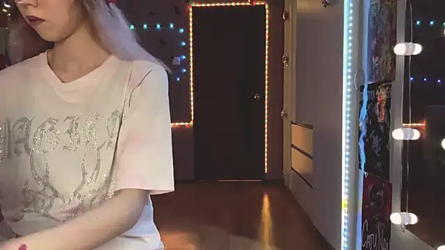 Jerrieberry online show from March 2026 01:33:01 PM