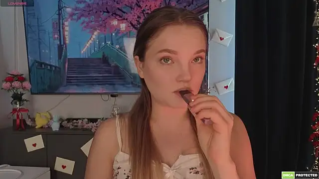 JulieLupo online show from April 2026 07:11:01 AM