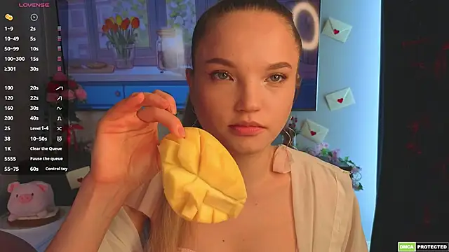 JulieLupo online show from April 2026 06:31:02 AM