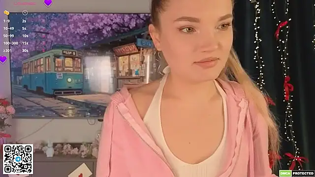 JulieLupo online show from April 2026 07:45:01 AM