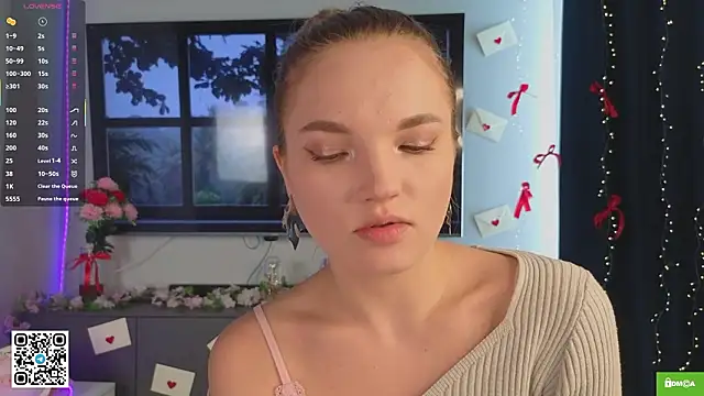 JulieLupo online show from March 2026 06:06:01 AM