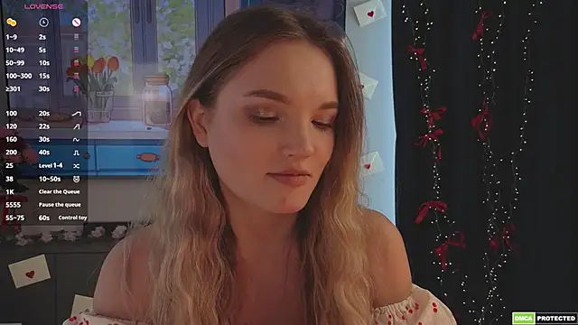 JulieLupo online show from March 2026 06:46:01 AM