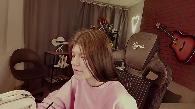 StasyaCollins online show from December 2025 04:16:01 PM