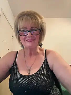 BoloshkaBlonda online show from June 2026 07:30:02 PM