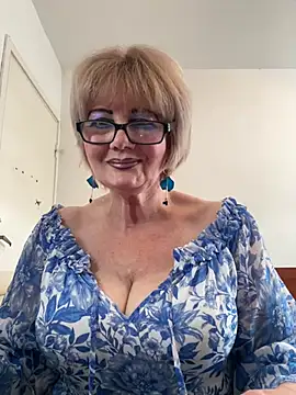 BoloshkaBlonda online show from June 2026 01:38:01 PM