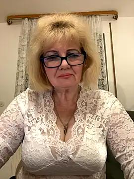 BoloshkaBlonda online show from December 2025 06:53:01 PM