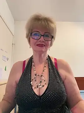 BoloshkaBlonda online show from February 2026 08:25:01 AM