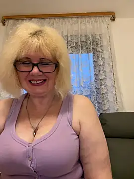 BoloshkaBlonda online show from November 2025 06:39:02 AM