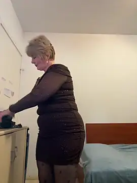 BoloshkaBlonda online show from January 2026 07:12:01 PM