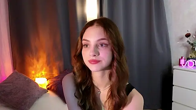 Snapshot of midnightMaya chatting on November 2025 07:17:02 PM midnightMaya online show from November 2025 07:17:02 PM