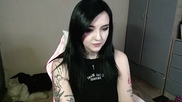 Snapshot of Rin_andersonn chatting on November 2025 05:50:02 PM Rin andersonn online show from November 2025 05:50:02 PM