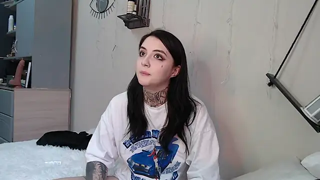 Snapshot of Rin_andersonn chatting on October 2025 10:23:02 AM Rin andersonn online show from October 2025 10:23:02 AM