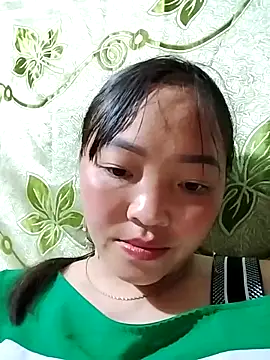 Minkine022 online show from March 2026 02:33:01 AM